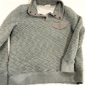Quilted snap pullover- boutique brand